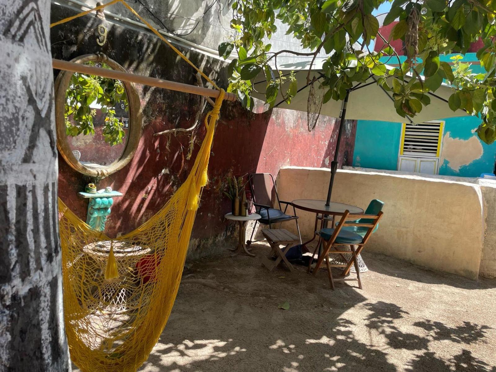 La Casa Del Keej Hostel Merida Bagian luar foto