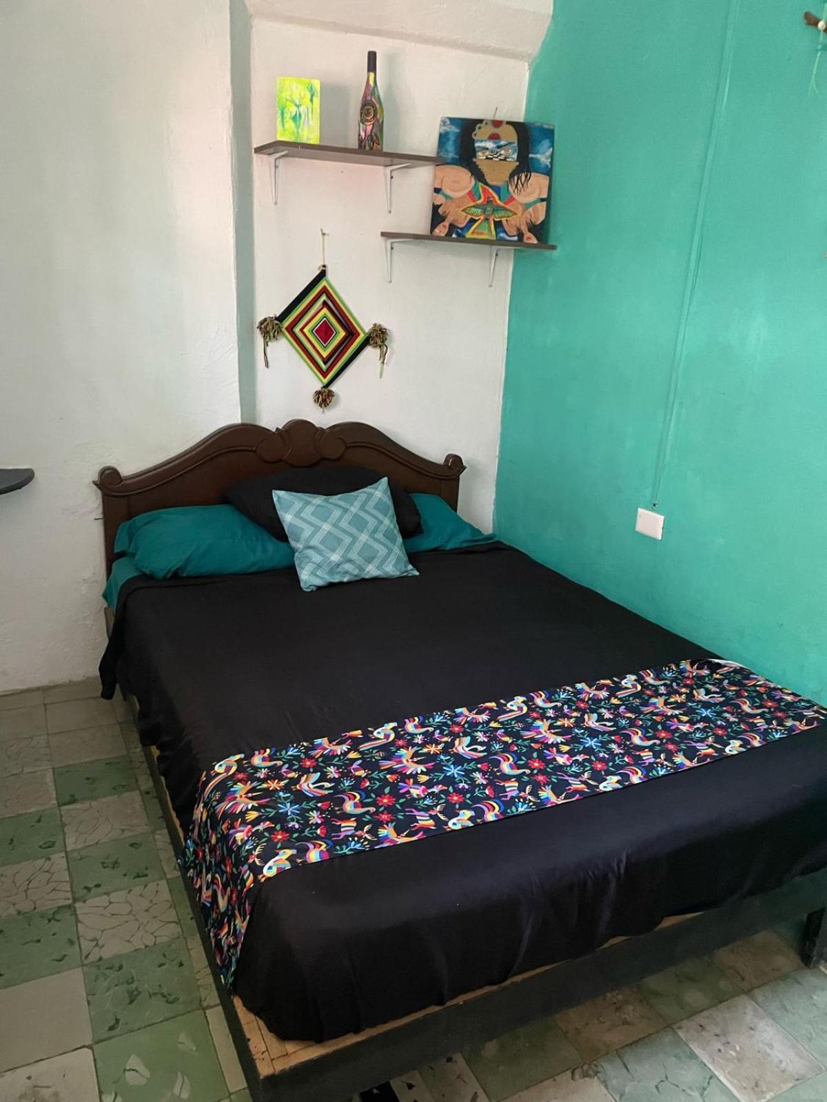 La Casa Del Keej Hostel Merida Bagian luar foto