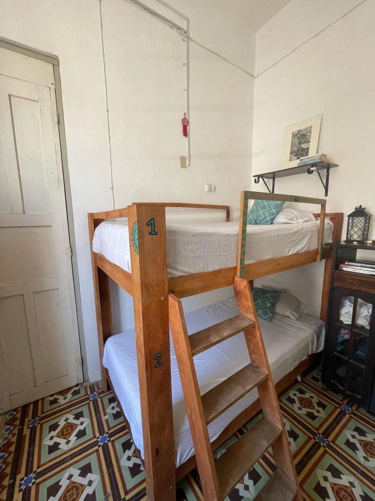 La Casa Del Keej Hostel Merida Bagian luar foto