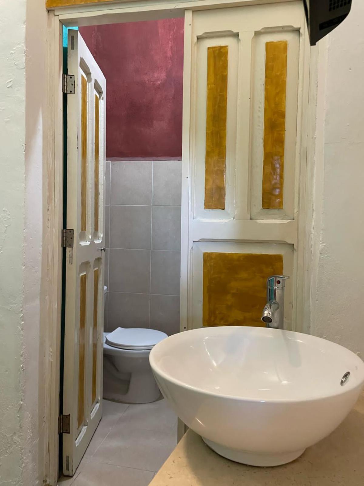 La Casa Del Keej Hostel Merida Bagian luar foto